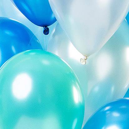 Ballonnen - Lier - feestversiering - helium - verjaardag - feest - party - blauwe ballon - witte ballon - groene ballon