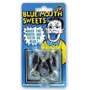 Lier - fop snoep - grappig - grapje uithalen - vieze snoepjes - halloween - nep snoep - blue mouth - candy