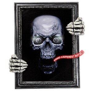 Halloween Decoratie - Lier - sprekende decoratie - spooky - griezel - fotokader - schedel - skull - oplichtende ogen - beweging