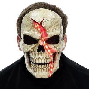 Lier - Fun - Shop - Carnaval - Halloween - Feestwinkel - masker - skull - bloedende schedel - lichtgevend masker - griezel